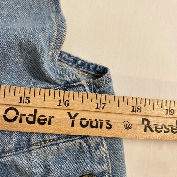 & Denim Overall Shorts Women's 10 Distressed Light Wash Denim Casual Y2K Comfy - Picture 6 of 15